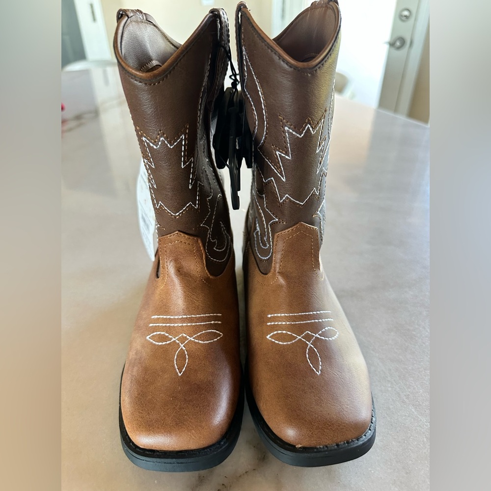 Brown Western Embroidered Cowboy Boots